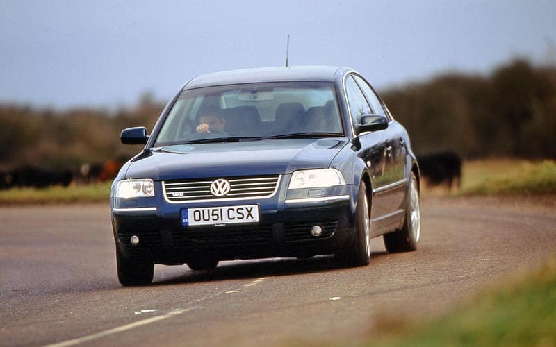 Volkswagen passat v8