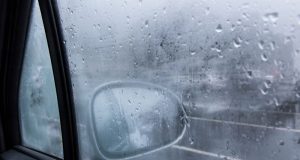 araba cam buğulanması